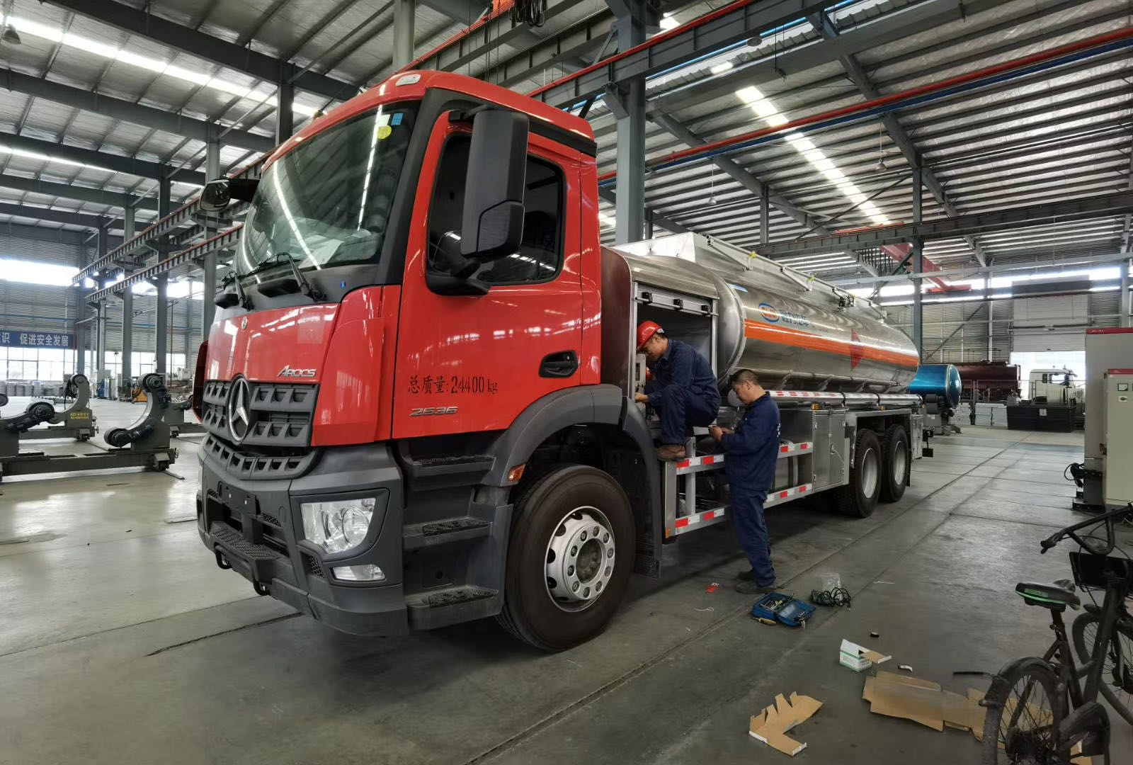 進(jìn)口奔馳運(yùn)油車，科技感完全不輸給S級(jí)！