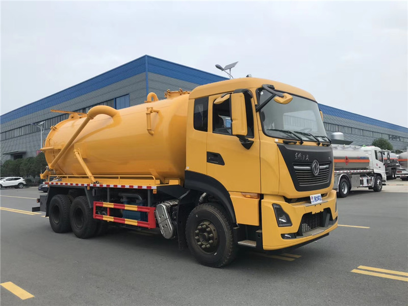 東風天龍后八輪清洗吸污車，疏通吸污清污能力強