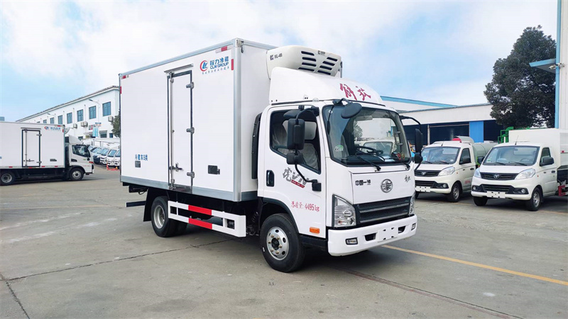 國(guó)六解放虎VN（錫柴）豬肉冷藏車   